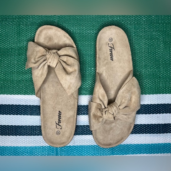 🎉✨ FOREVER LINK- Ingrid Bow Tan Suede Slide Sandals Women's Size 10 NWOT - Picture 4 of 15